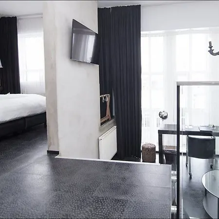 Thingholt By Center Hotel