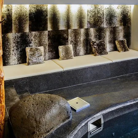 Thingholt By Center Hotel